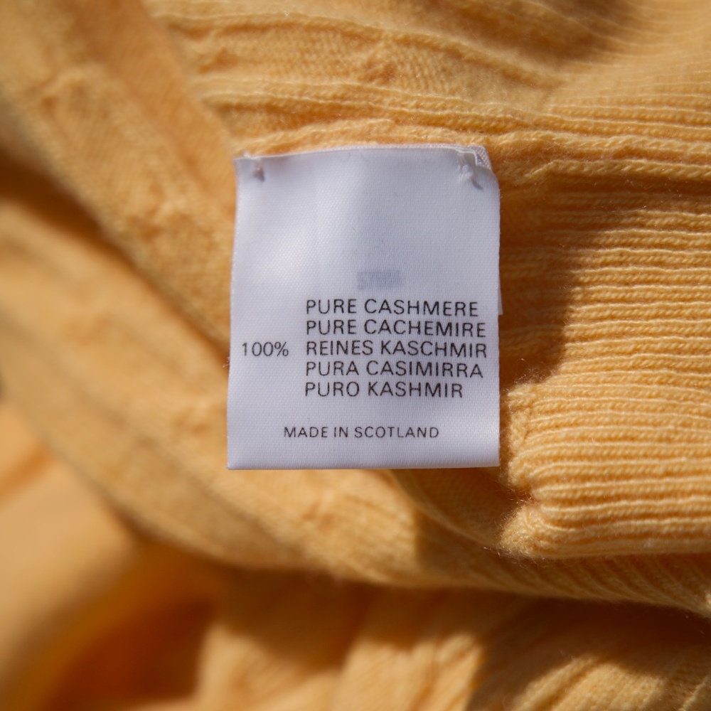 Clan Douglas 100% Cashmere Knit Turtleneck Sweater Made In Scotland Woman's L - Picture 15 of 15